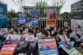 Progressive Union Of Korean University Students Stages Surprise Sit-in Protest