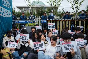 Progressive Union Of Korean University Students Stages Surprise Sit-in Protest