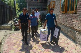 Home Voting Amid Ongoing Assembly Elections In Kashmir