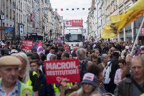 Demonstration Against Macron-Barnier Government in Paris