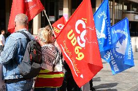 CGT Protesters For Peace In France