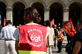 CGT Protesters For Peace In France