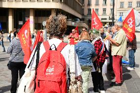 CGT Protesters For Peace In France