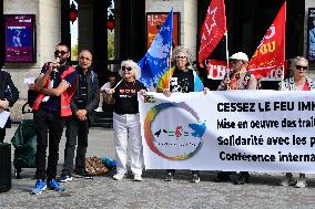 CGT Protesters For Peace In France