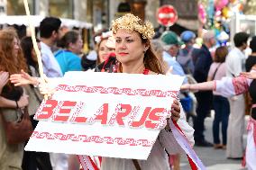 People At The World Banner Festival