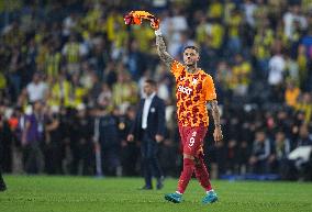 Fenerbahçe SK v Galatasaray S.K - Turkey Süper Ligue