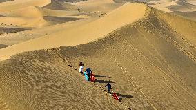 Jinsha Bay Desert Tourist Holiday Camp