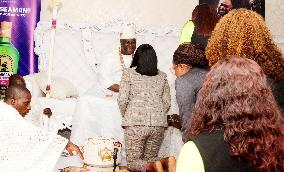 Ooni Unveils 2004 Olojo Cultural Festival In Ile-Ife, Nigeria