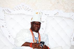 Ooni Unveils 2004 Olojo Cultural Festival In Ile-Ife, Nigeria