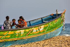 Daily Life Along Paruthiyoor Beach