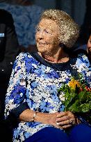 Princess Beatrix Meets Youth - Netherlands