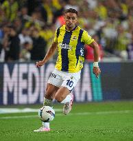 Fenerbahçe SK v Galatasaray S.K - Turkey Süper Ligue