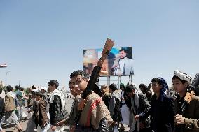 Houthis Parade - Sanaa