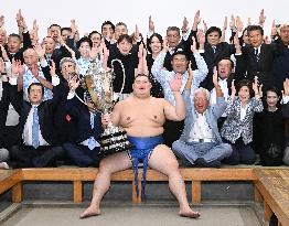 Sumo: Autumn Grand Sumo Tournament