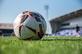 Oldham Athletic v Yeovil Town - Vanarama National League