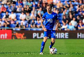 Oldham Athletic v Yeovil Town - Vanarama National League