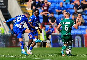 Oldham Athletic v Yeovil Town - Vanarama National League