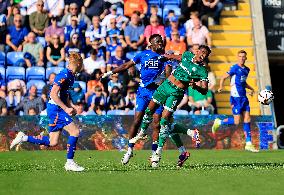 Oldham Athletic v Yeovil Town - Vanarama National League