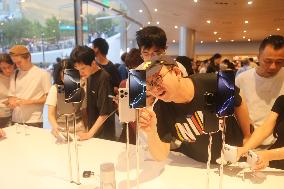 Largest Apple Flagship Store in Asia