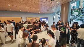 Largest Apple Flagship Store in Asia