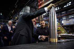 Zelensky Visits Pennsylvania Ammunition Plant - Scranton