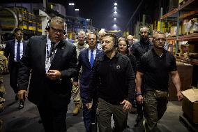 Zelensky Visits Pennsylvania Ammunition Plant - Scranton