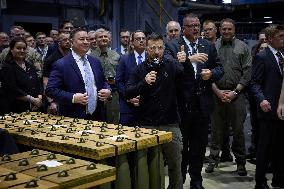 Zelensky Visits Pennsylvania Ammunition Plant - Scranton