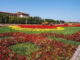 Tian 'anmen Square Decorated to Celebrate National Day