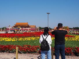 Tian 'anmen Square Decorated to Celebrate National Day