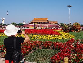 Tian 'anmen Square Decorated to Celebrate National Day