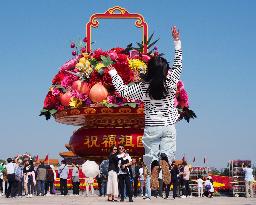 Tian 'anmen Square Decorated to Celebrate National Day