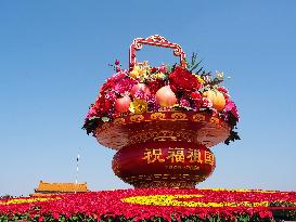 Tian 'anmen Square Decorated to Celebrate National Day