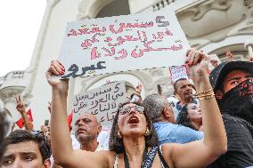 Protest Over Draft Amendment To Electoral Law In Tunis