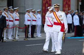 Madrid Spain Almeida Hands Over The National Flag To The Navy