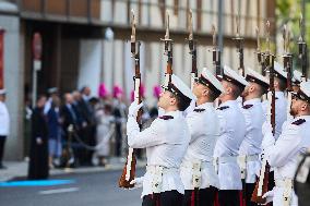 Madrid Spain Almeida Hands Over The National Flag To The Navy