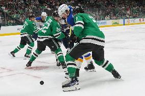 NHL: Dallas Stars V St. Louis Blues