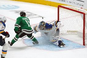 NHL: Dallas Stars V St. Louis Blues