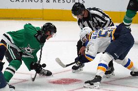 NHL: Dallas Stars V St. Louis Blues