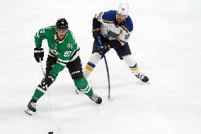 NHL: Dallas Stars V St. Louis Blues