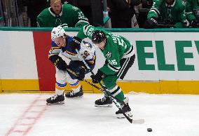 NHL: Dallas Stars V St. Louis Blues