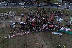 Protest Against Fires And The Climate Situation In São Paulo