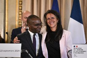 Handover Ceremony At Ministry Of Foreign and European Affairs in Paris FA