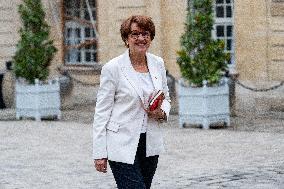 New French Government Arrives In Matignon - Paris