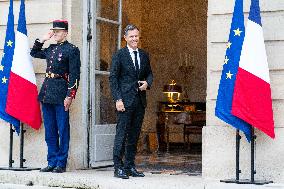 New French Government Arrives In Matignon - Paris