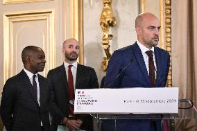 Handover Ceremony At Ministry Of Foreign and European Affairs in Paris FA