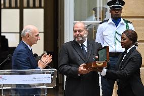 Handover Ceremony At Ministry Of Justice - Paris