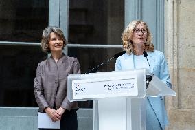 Handover Ceremony Education Ministry - Paris