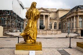 Golden Statues Honoring Pioneering Women At National Assembly - Paris