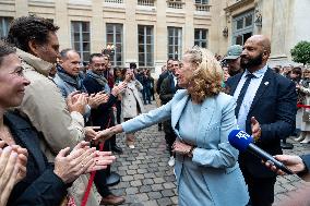 Handover Ceremony Education Ministry - Paris