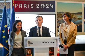 Handover Ceremony At The Ministry Of Sports - Paris